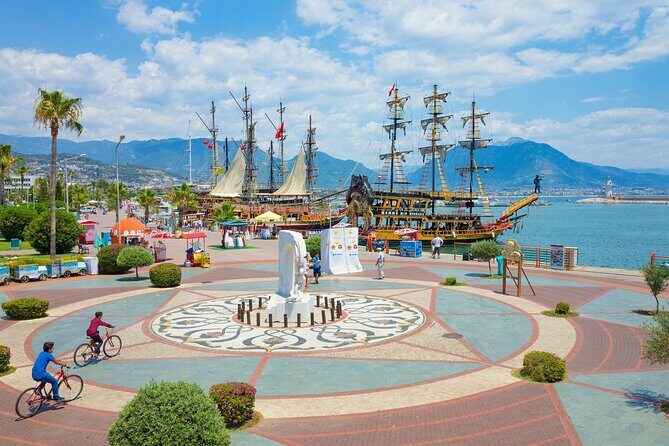Alanya Cable Car, Boat Trip and Dimcay Tour - Friday Market Time in Alanya: Real Flexibility for Your Own Pace