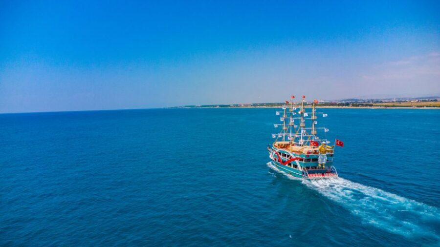 City of Side: All-Inclusive Boat Ride and Foam Party - All-inclusive food and beverages: good value, watch the details