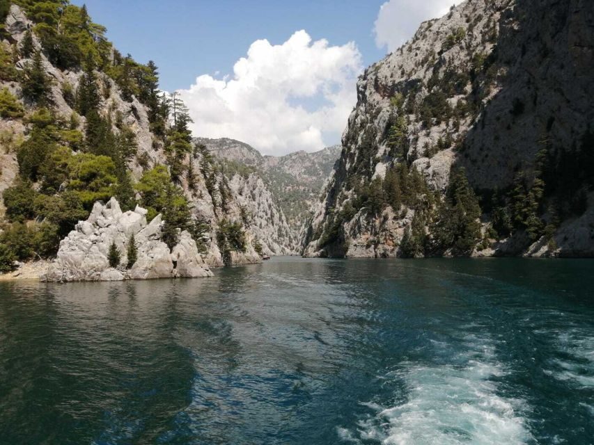 City of Side: Green Canyon Boat Tour with Lunch and Drinks - Bus comfort and timing: small issues, big impact on your day