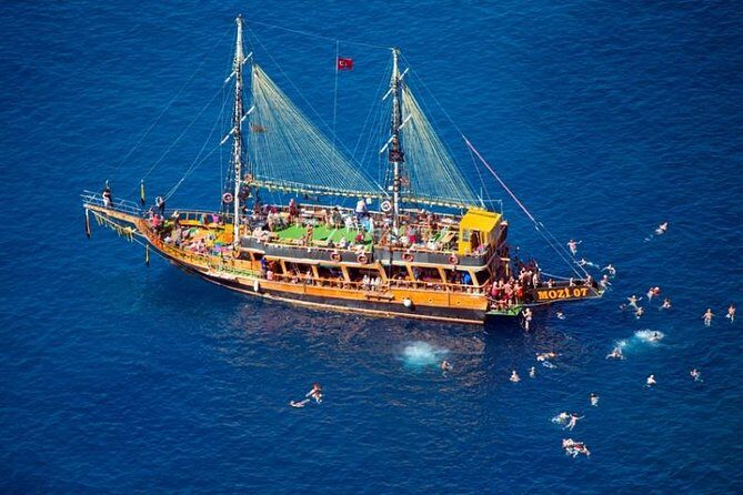 Dolphin Island Boat Trip – Swim, Sun & Lunch Included - Dolphin Island Stop: Wildlife Watching Without Promises
