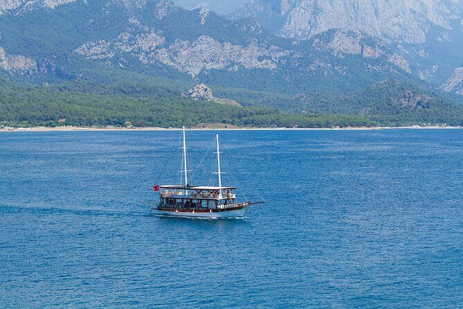 Dolphin Island Boat Trip – Swim, Sun & Lunch Included - Getting There Smoothly: Pickup, Boarding, and the Manavgat Start
