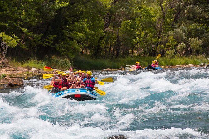 Family Rafting Trip at Köprülü Canyon Incl. Lunch from Side - Lunch included: refuel without hunting for food