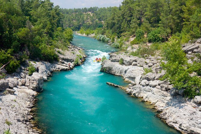 Family Rafting Trip at Köprülü Canyon Incl. Lunch from Side - Guides who actually manage the moment