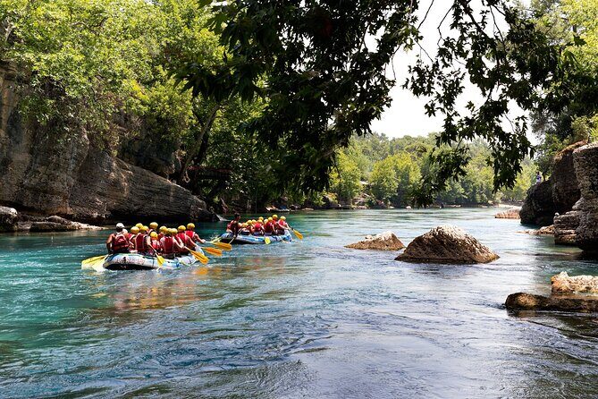 Family Rafting Trip at Köprülü Canyon Incl. Lunch from Side - Group size and how it affects your day (maximum 15)