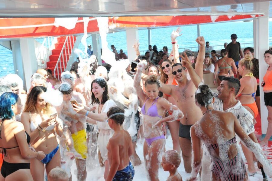 From City of Side: Dolphins Island Boat Trip with Transfer - A 7-hour boat day from Side: what the schedule feels like