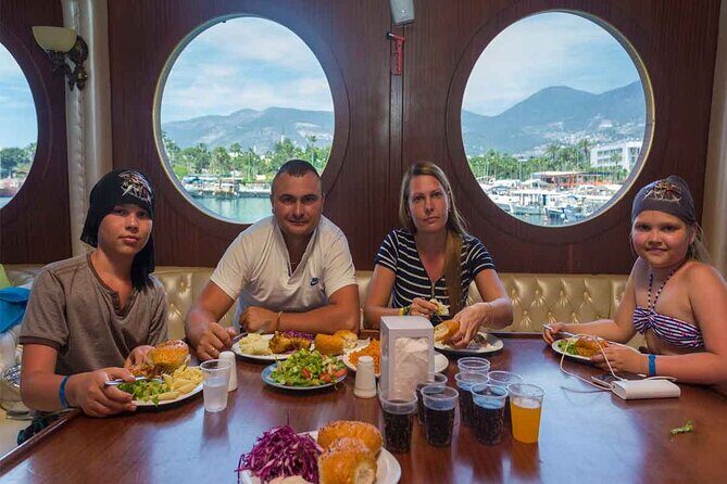 Side-Alanya: Pirate Yacht Tour (Legend Big Kral) with Lunch-Drink - Old City and historical bazaar time: shopping that feels like travel, not errands