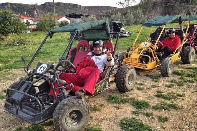 "Side Buggy Safari: Off-Road Thrills and Adventure!" - Safety Briefing and Protective Gear: The Real Start of the Experience