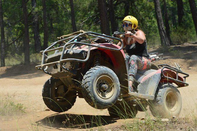 "Side Buggy Safari: Off-Road Thrills and Adventure!" - Off-Road Tips for First-Time Buggy Drivers