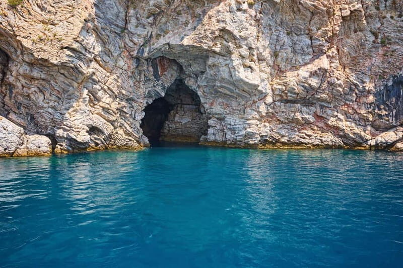 Side: Dolphins Island Cruise with Swimming Stops and Lunch - From Side to the Manavgat River: the start of a fun day