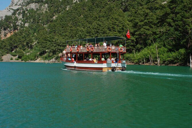 Side Green Canyon Boat Trip With Unlimited Drinks And Lunch - Manavgat Dam stop: that Roman-era bridge moment