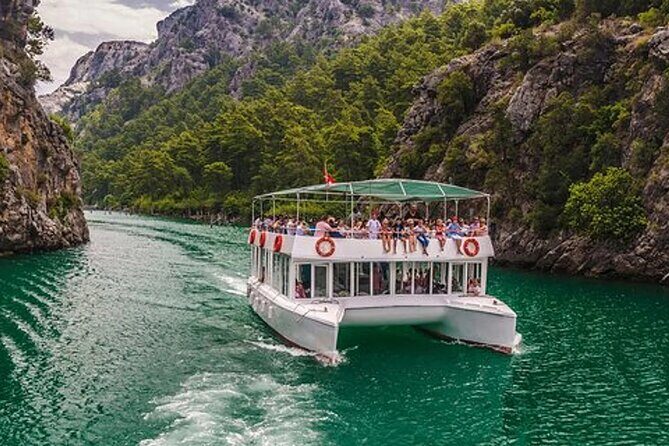 Side Green Canyon Boat Trip With Unlimited Drinks And Lunch - Getting picked up and timing the Oymapınar Dam photo break