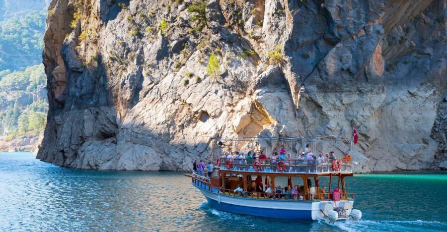 Side: Green Canyon Jeep and Boat Tour with Lunch - Who this tour fits best (and who should skip it)