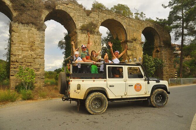 Side : Jeep Safari and Green Canyon See with Lunch - Manavgat Waterfall on the return: entry fees apply