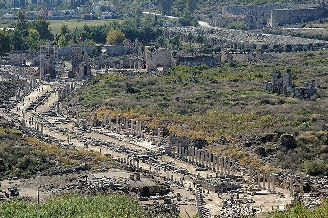 Side / Manavgat : Guided Perge Aspendos & Kursunlu Waterfall Tour - Perge Antik Kenti: Pamphylia’s Streets You Can Still Walk