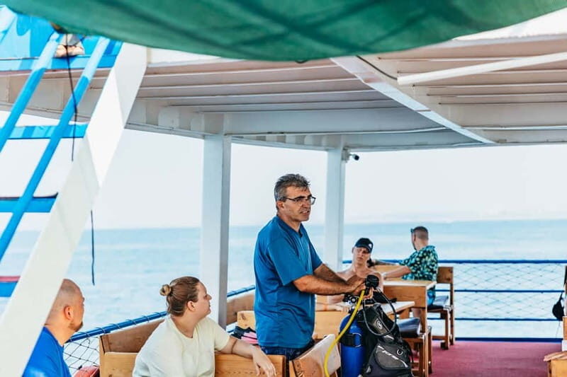 Side: Scuba Diving, Underwater Museum, 2 Dives incl. Lunch - Lunch onboard: when you eat and why it matters